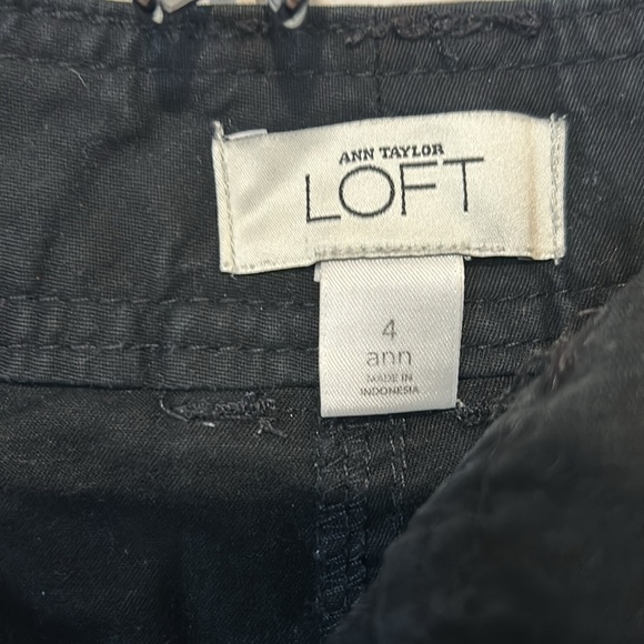 Black button up capris pants - Picture 5 of 6